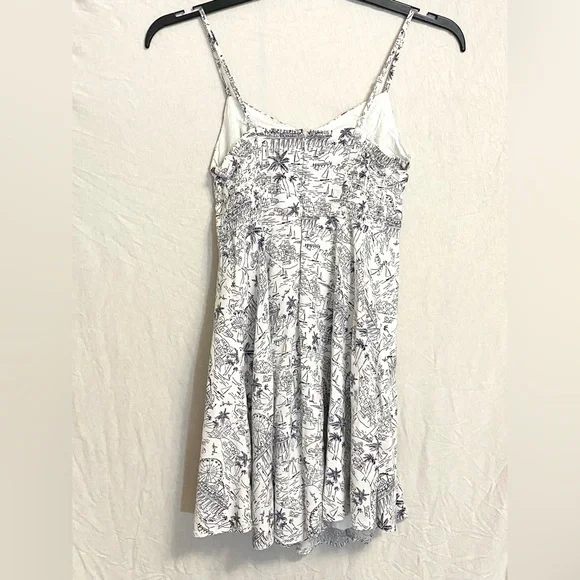 ⭐️ Old Navy Size Medium Dress - Picture 2 of 6